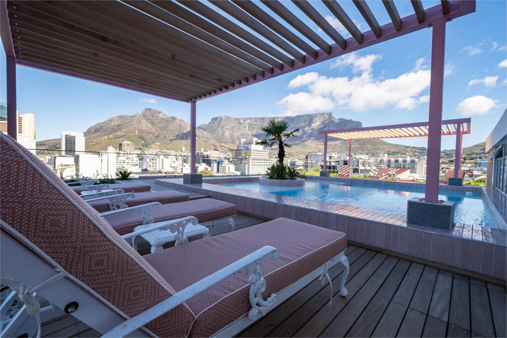 Apartment The Rose 102 -2bedroom With Rooftop Pool