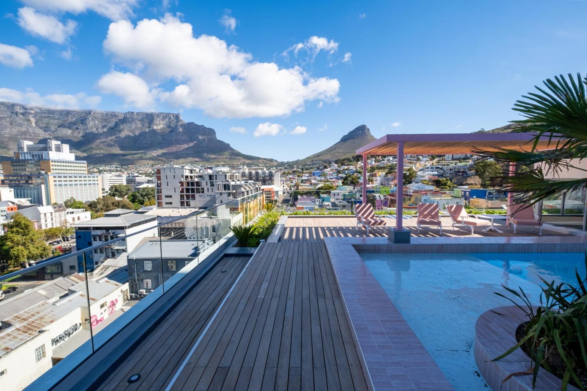 The Rose 102 -2bedroom With Rooftop Pool *